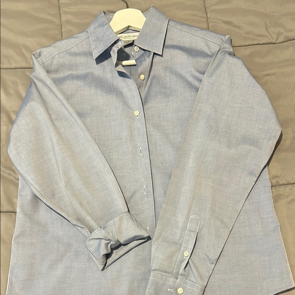 Brooks Brothers NWOT wrinkle free. Light Blue Button-Up Dress Shirt